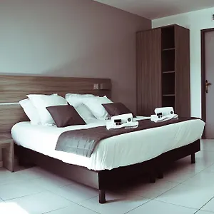 Hotel Le Cay, Roquebrune-sur Argens